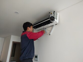 Dịch Vụ Lắp Đặt Máy Lạnh Tân Định Gọi 0567.500.500